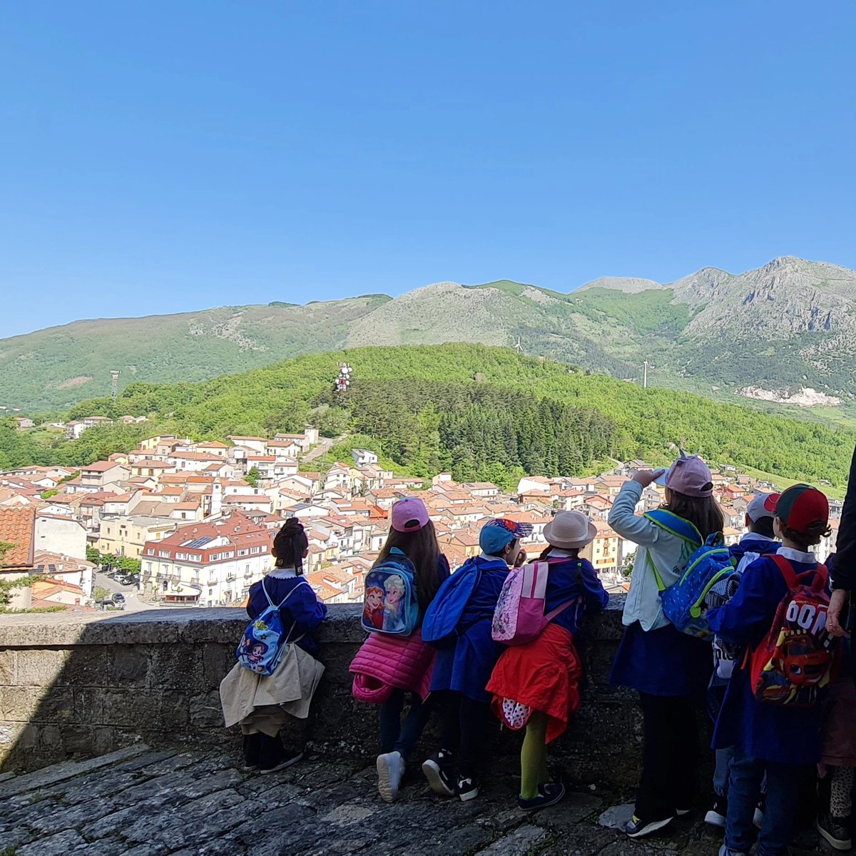 #leggere libri 📚 
#leggere il mondo 🌏
#basilicata #pollino #UNALTROSUD #lettura #cammini #education