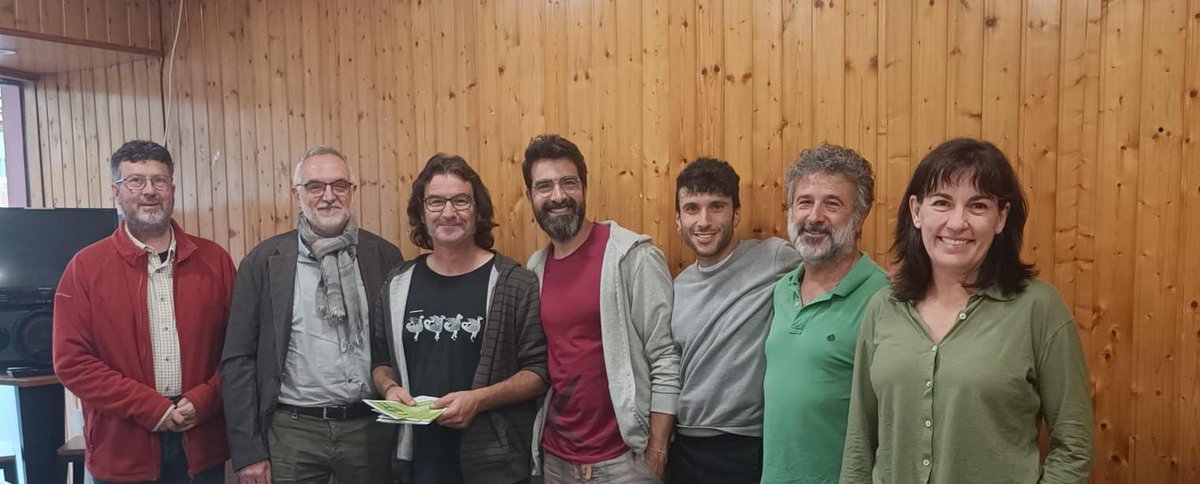 Contents de reunir-nos amb el <a href="/GremiJardineria/">Gremi de Jardineria de Catalunya</a> de Catalunya tot compartint inquietuds comunes, experiències i posar en valor la importància i la força dels gremis sigui quin sigui el sector. 
Estem en contacte i gràcies per la visita!