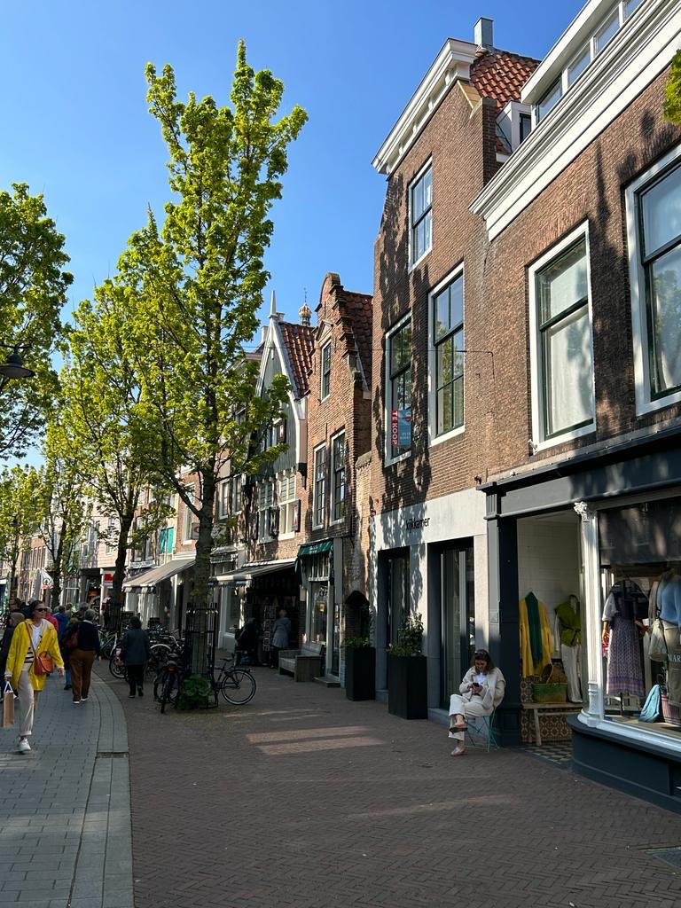 createstreets (@createstreets) on Twitter photo There are no completely & totally set “rules” in urban design. Reality is too complex. But, in the data, “plant street trees for happier humans” is as close as you get to certainty. We’re v proud of role we’ve played dialling up focus on street trees in English planning There are no completely & totally set “rules” in urban design. Reality is too complex. But, in the data, “plant street trees for happier humans” is as close as you get to certainty. We’re v proud of role we’ve played dialling up focus on street trees in English planning