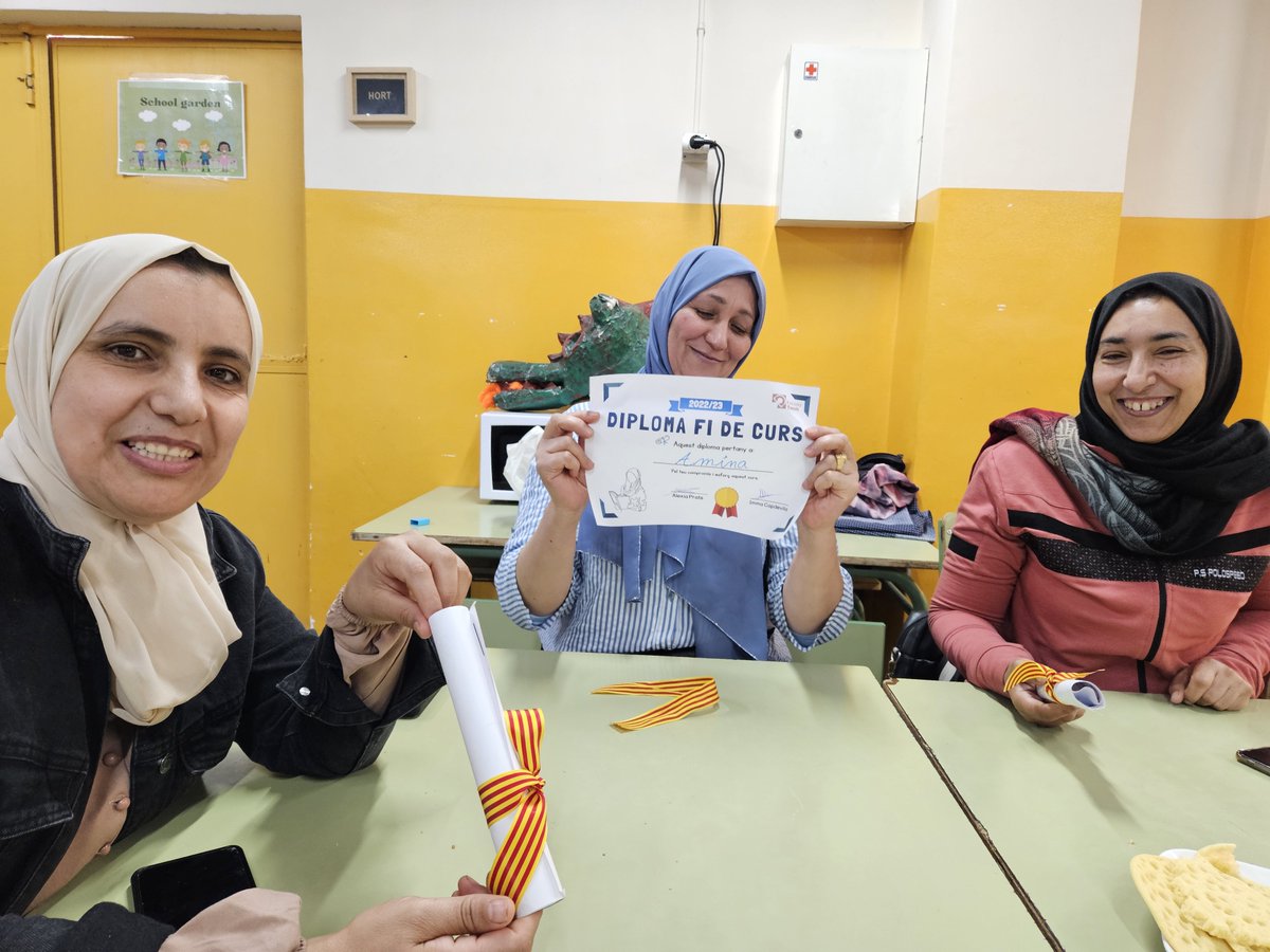 Escola Tanit tweet media