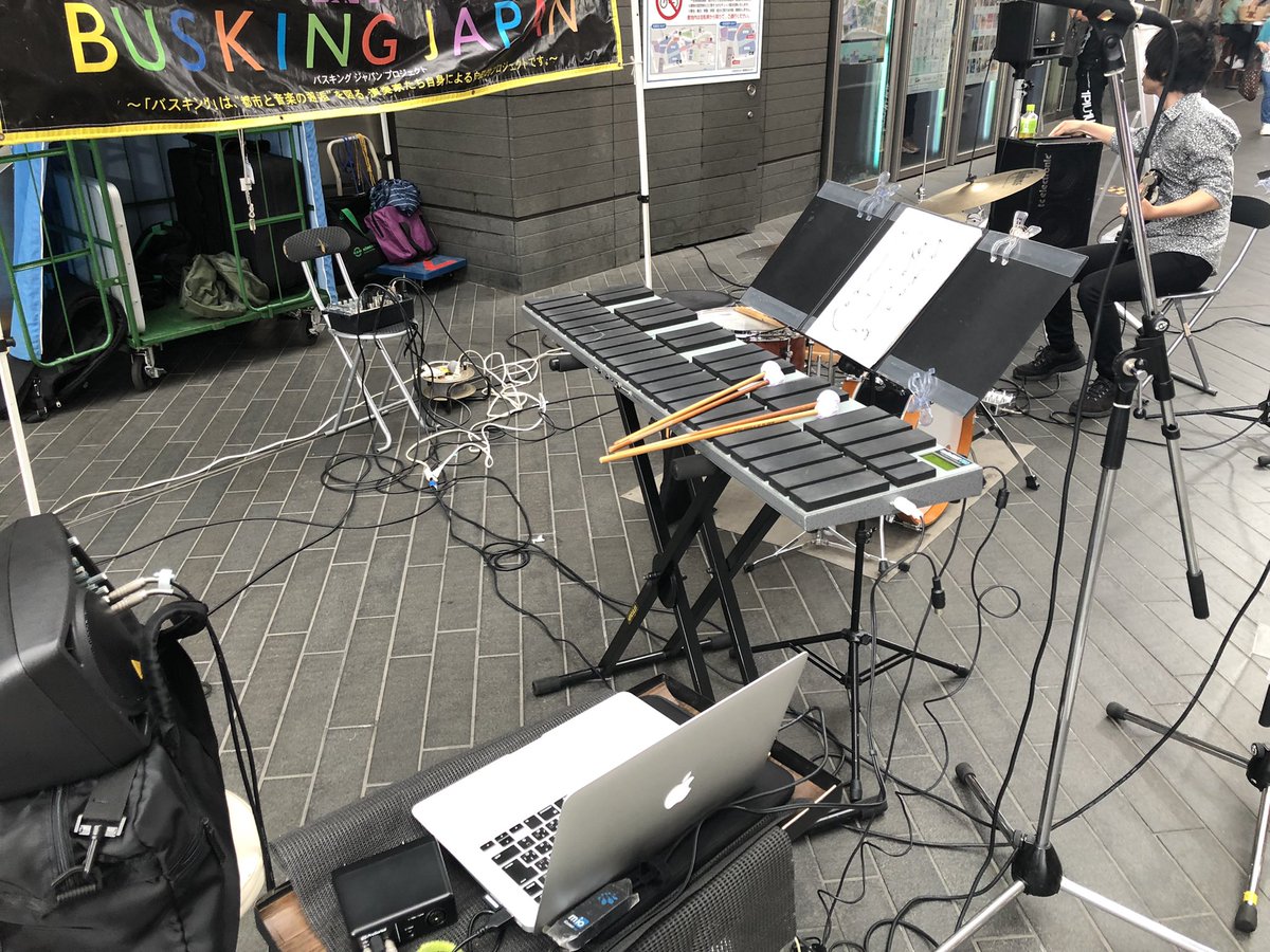 SonicTriUnderg1's tweet photo. 二子玉川バスキングLIVE！
このあと16:00からスタートです！ https://t.co/SORTeL32Z9