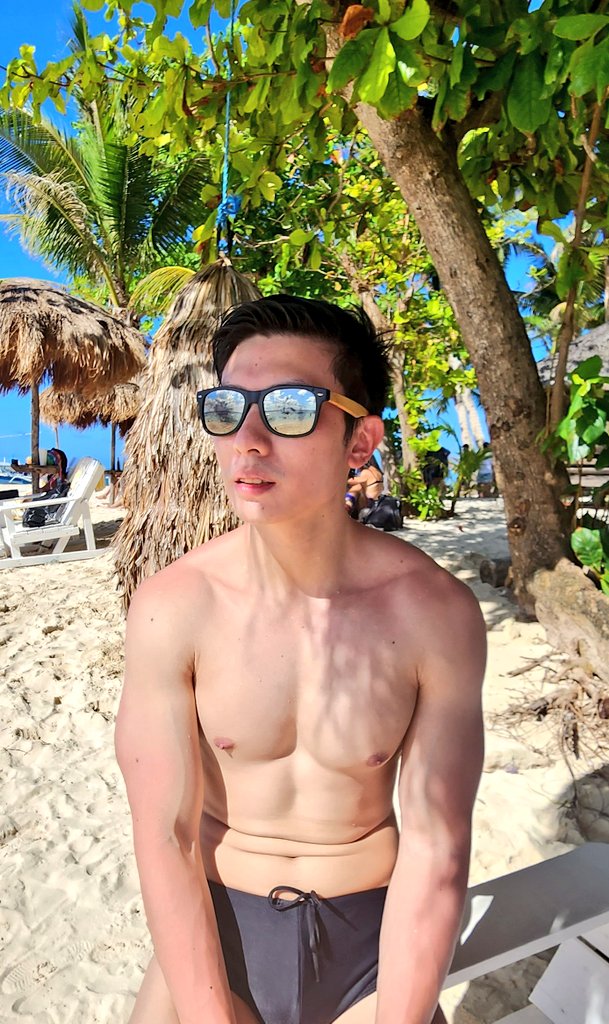 QT with your best photo at the beach. 🏖️ 🏝️

Siargao Island March 2023