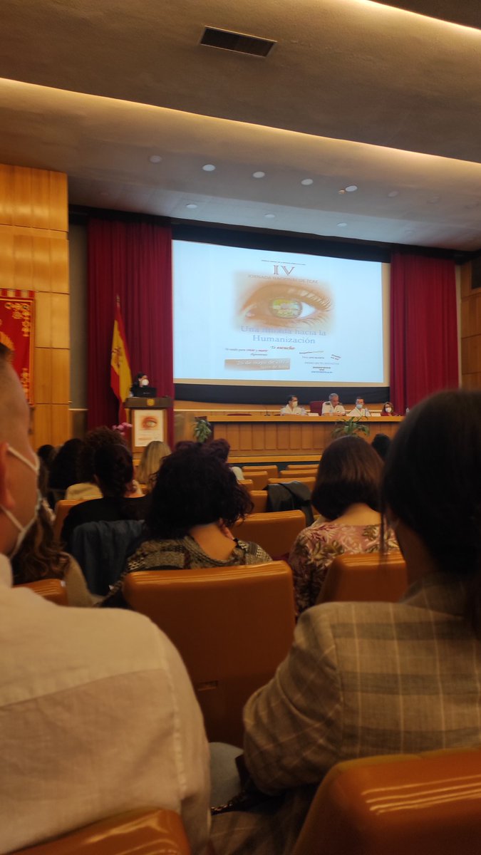 tomym65's tweet photo. Empezando las jornadas de TCAES en el HCDGUCSVE... https://t.co/uTFSfINYoW