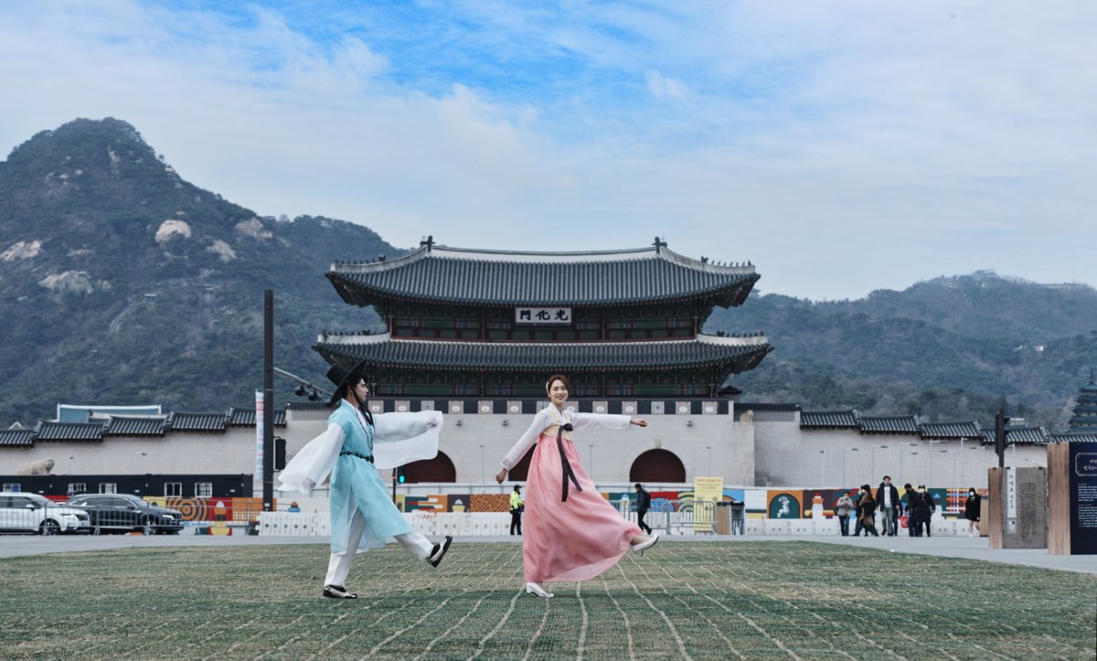 VisitKorea tweet media