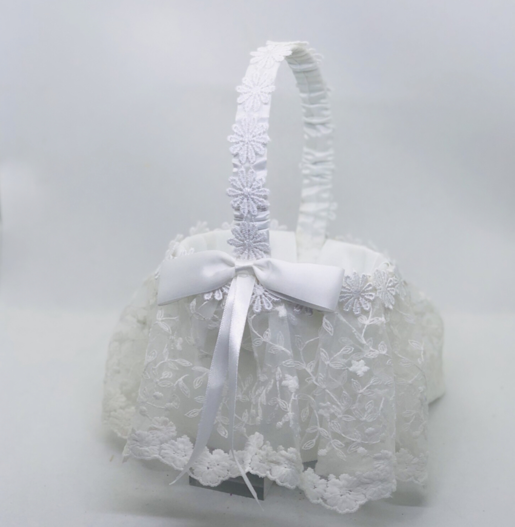 LACEY is a very pretty flower girl basket of lace and pearls, your pretty flower girl will love it. @ bejewelledbridal.co.au/onliune-store #flowergirl #flowergirls #flowergirlbasket #flowergirlbaskets #bridal #bridalaccessory #bridalaccesories #weddingaccesories #weddingaccessory #weddingidea