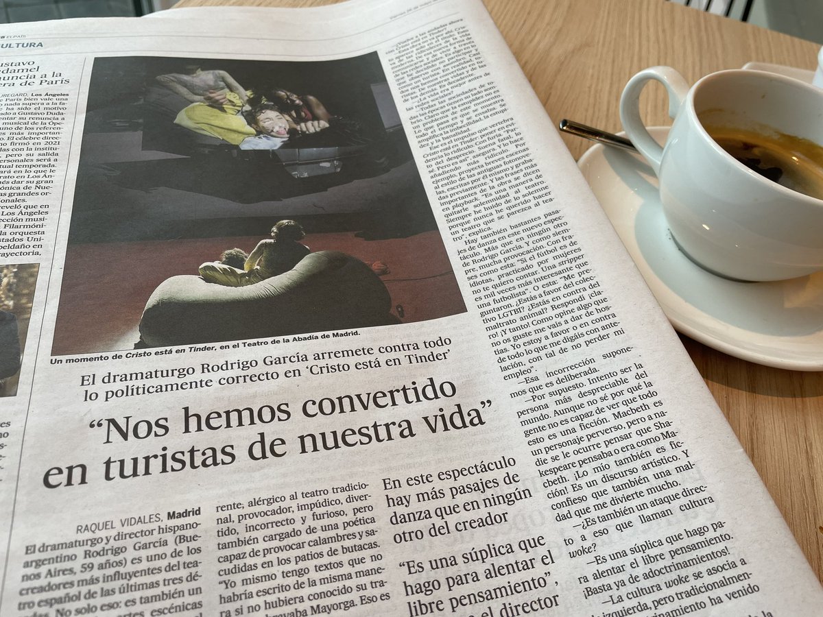 Hoy de habla de Rodrigo García en los corrillos teatrales y la prensa cultural. Y es que lo que estrenó ayer <a href="/teatroabadia/">Teatro de La Abadía</a> merece mucho la pena. Vayan! Solo digo una cosa: patatas fritas