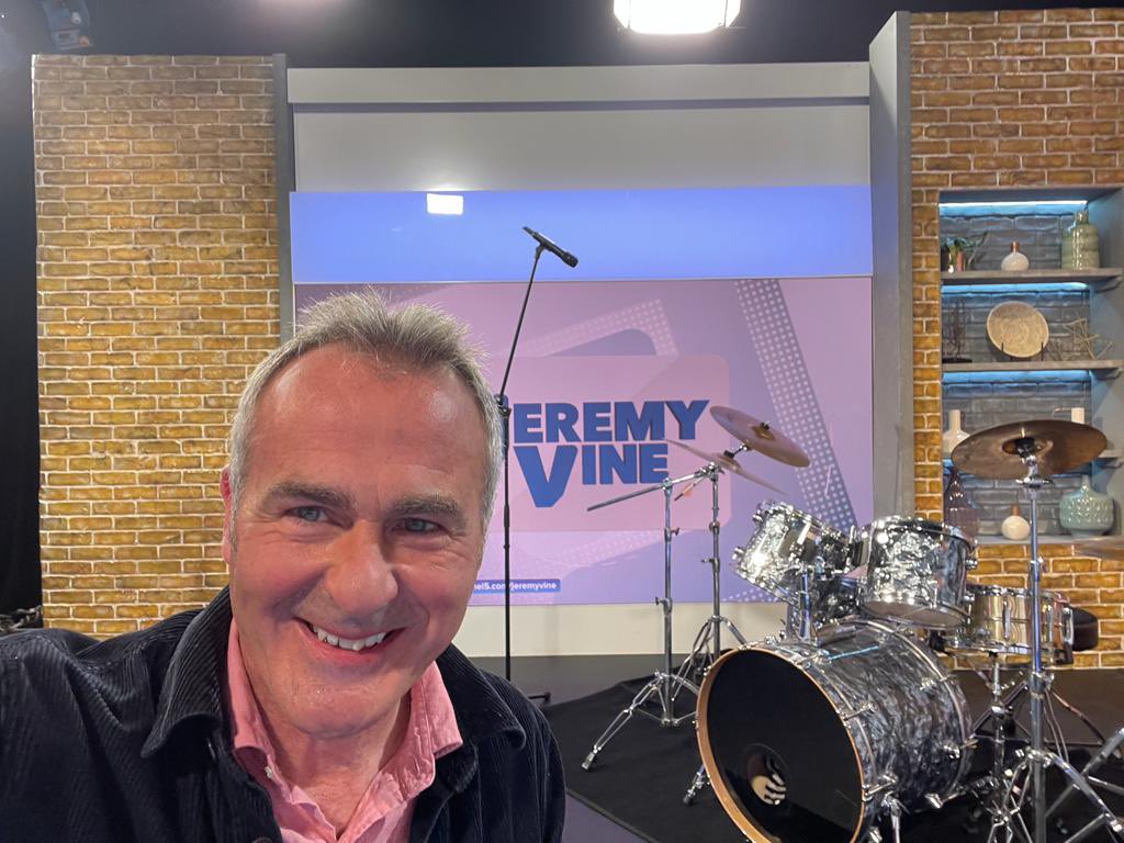 paulm_presenter's tweet image. Ready for @JeremyVineOn5 this morning