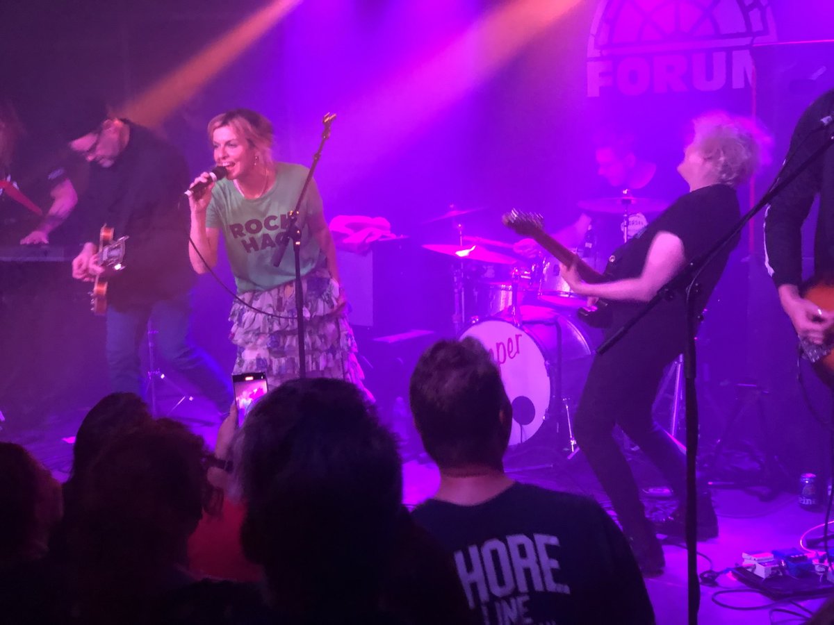 Andrew Coleman (@andrewncoleman) on Twitter photo The best gigs are the ones where the people on stage are just as excited to be there as you❤️ <a href="/ReaLouisewener/">Louise Wener</a> and <a href="/Sleepertweeting/">Sleeperbandtweets</a> absolutely fucking smashing it at the <a href="/twforum/">tunbridgewellsforum</a> 🥳 The best gigs are the ones where the people on stage are just as excited to be there as you❤️ <a href="/ReaLouisewener/">Louise Wener</a> and <a href="/Sleepertweeting/">Sleeperbandtweets</a> absolutely fucking smashing it at the <a href="/twforum/">tunbridgewellsforum</a> 🥳
