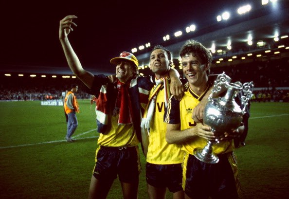 Poole10's tweet photo. I could write a book about my story of 26th May 1989 but suffice to say no football match I will ever go to is likely to eclipse the emotions I went through standing on my seat in the Anfield Road stand that night ............ @Arsenal #ItsUpForGrabs https://t.co/6P0ZXIrzzS
