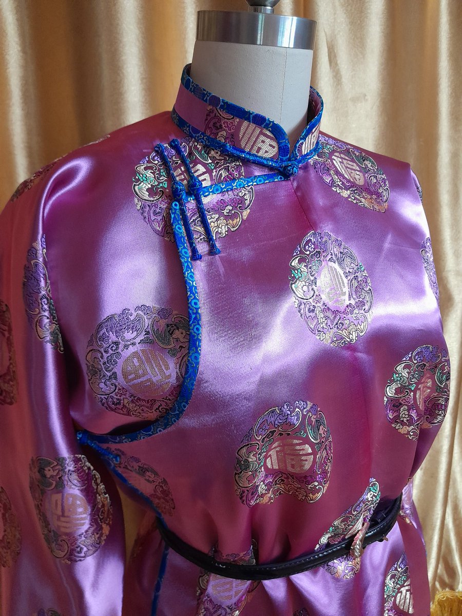 Өдрийн мэнд.  Ажилтай л байгаа шүү..