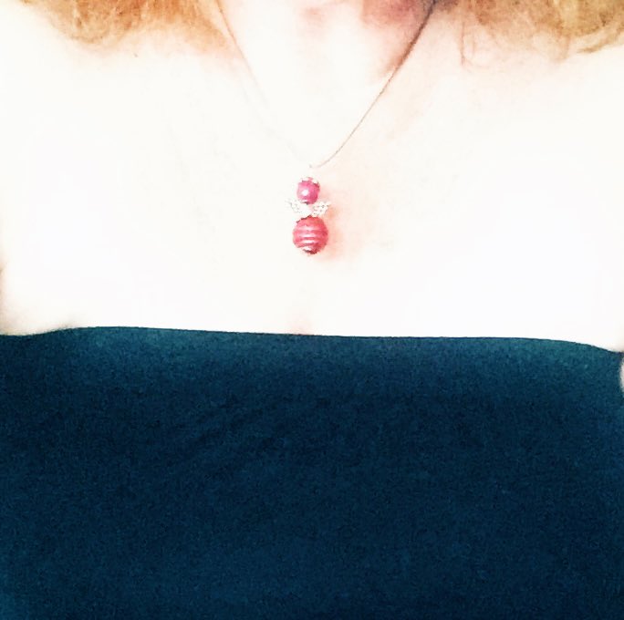 @FotoVorschlag 'Kette' #FotoVorschlag #365Projekt #52Projekt

Halskette, gebastelt von meiner Nichte. Ein Glücksbringer-Engel