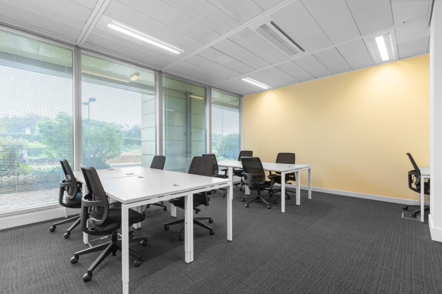 Stunning offices  to let in #HemelHempstead
#officetolet #officehunt #officesearch #BreakspearPark#london #Hertfordshire #uk #privateoffice #modernofficespace #businesscetre #servicedoffice #officerental #countryside #naturelovers #meetingroom #CoWorkingSpace