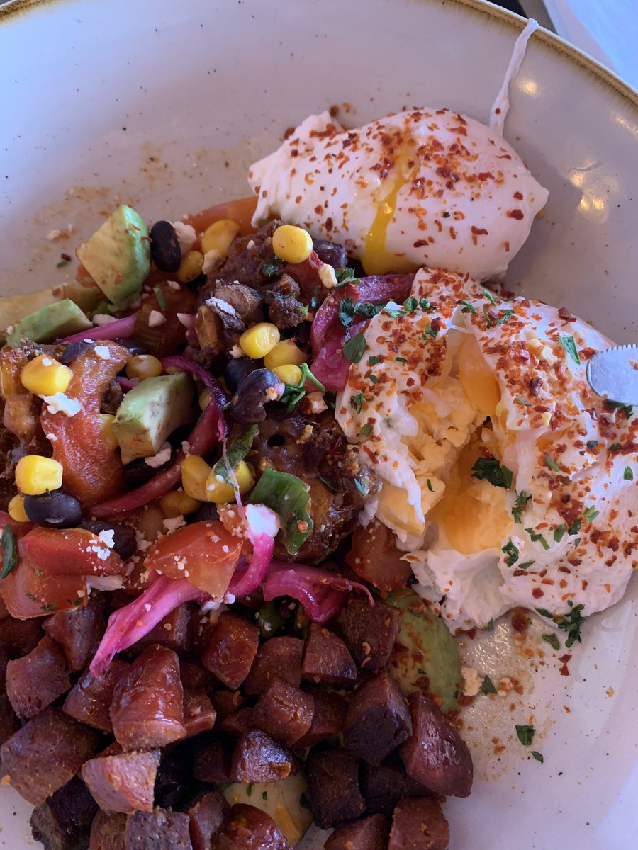 Feed Me Foodie tweet media