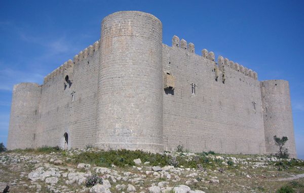 VisitEstartit's tweet photo. Pujar al Castell del Montgrí 🚶‍♂️és una excursió ideal per fer en família 👨‍👩‍👧‍👧. Des de dalt podràs veure les Illes Medes i la Plana de l'Empordà 😍

🔗https://t.co/ZB7XSd4mw1

#visitestartit #reculldepremsa #sortidaambnens https://t.co/Ajy4zGCbEu