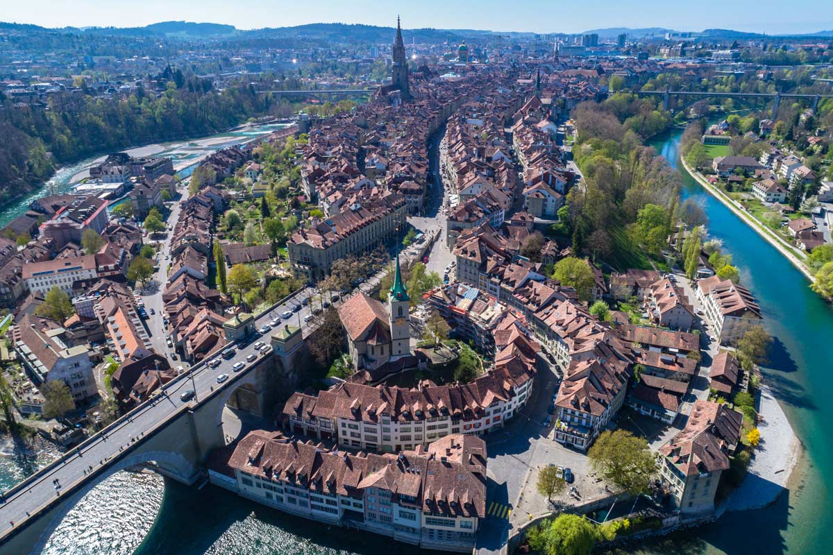 UIAAmountains's tweet photo. Reminder: UIAA to host online progress meeting for member federations on 3 June.

Programme &amp; registration details here:
https://t.co/Z5puFsesc0 https://t.co/BFtq8bJzKr