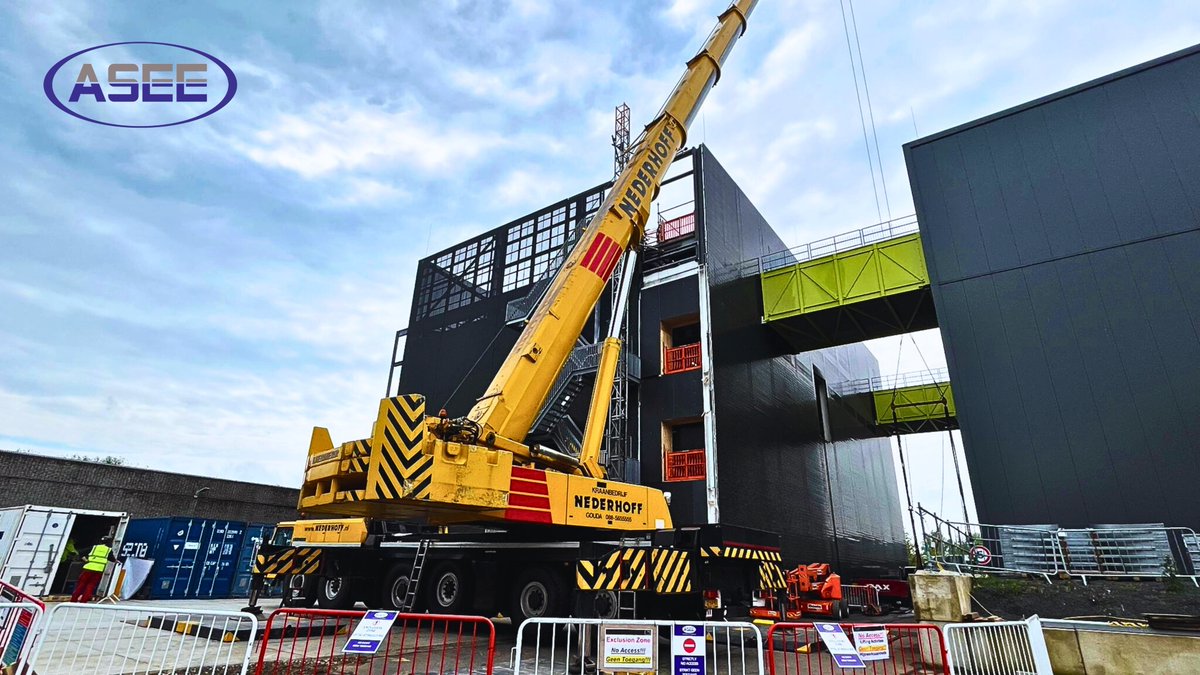 Snapshot from one of our European projects! 📷

ASEE successfully lifted Chillers via a narrow opening in the facade on the second floor.

Want to find out more about our projects? Check out our website aseeltd.com

#ASEE #TeamASEE #Project #ASEELTD #Europeanprojects