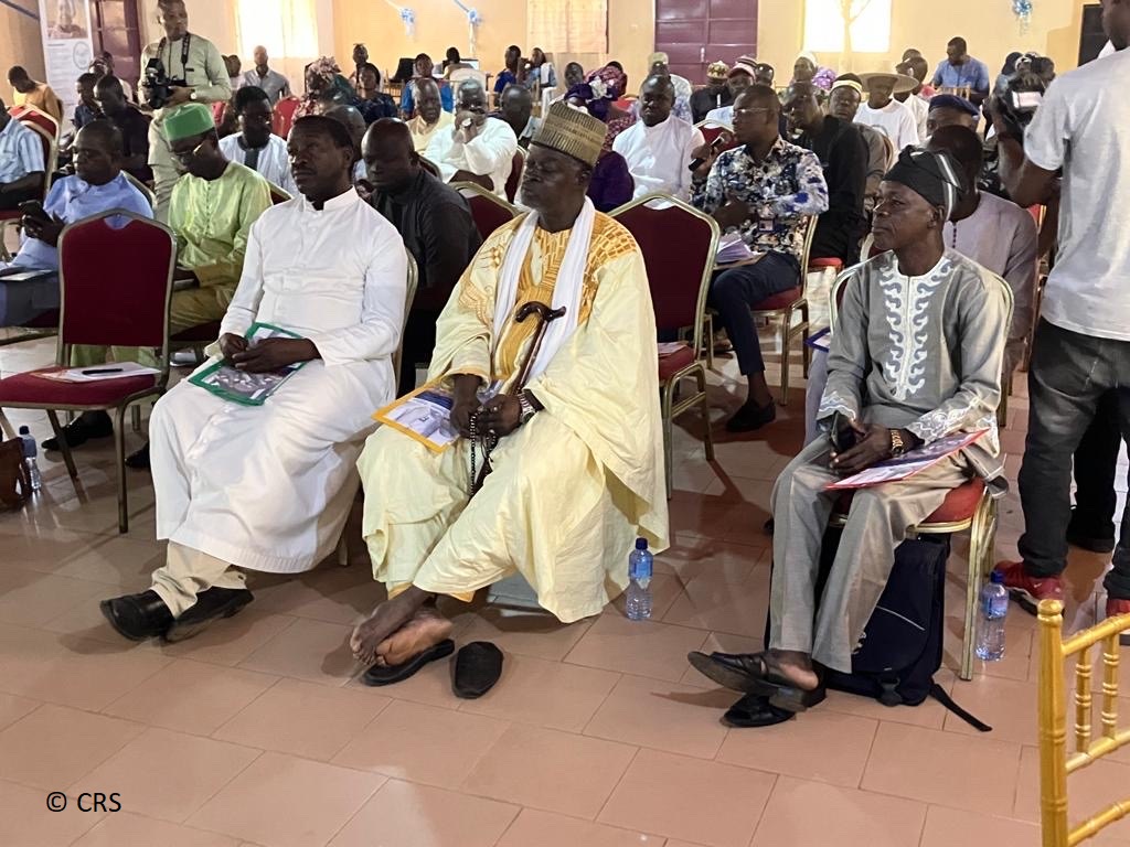 PatripStiftung's tweet photo. Quel plaisir pour #PATRIP d'assister au lancement de 3 nouveaux projets à Natitingou le 24 mai en présences des préfectures d'Atacora et d'Alibori, des autorités locales et religieuses et des bailleurs allemand #AA, #KfW @aa_stabilisiert et suisse #coopsuisse (1/2) https://t.co/ICrluURVFj