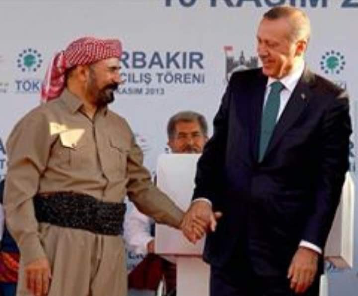 Devletimize terörist diyen Şivan Perver ile el ele olan bu şahıs kim?