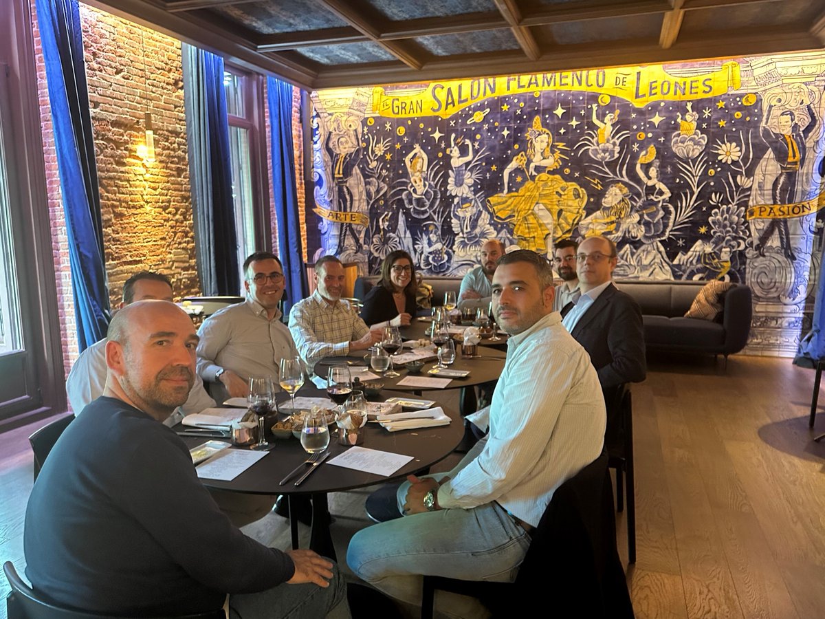 Algunas imágenes del #evento que celebramos ayer en Madrid sobre las soluciones de #automatización e #integración de procesos de negocio con #OracleCloud.

¡Las ponencias de los especialistas junto al #networking posterior hicieron que fuera un éxito!