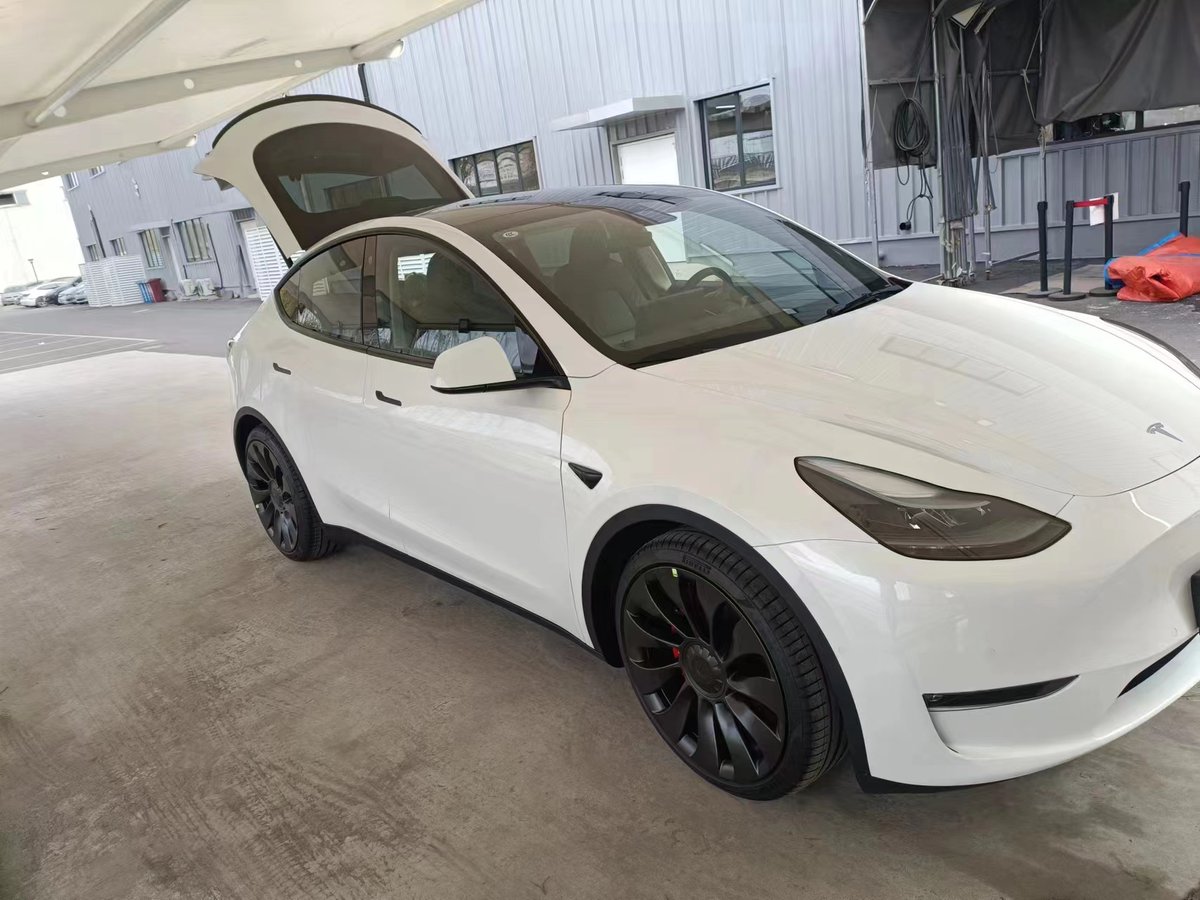 RunXiangJie__'s tweet photo. 🌍 Looking for Tesla Cars Export Opportunities? Look no further! 🚗
We are thrilled to present our Tesla Cars Export Service to automotive dealers worldwide! 🌟
✔️ We offer a wide range of Tesla models including Model 3, and Model Y, catering to diverse market demands.
#Tesla https://t.co/m3zzRswYyn