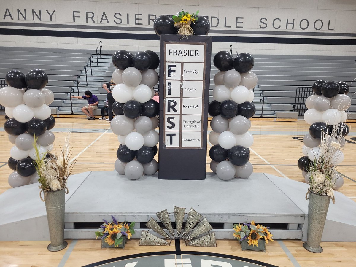 Libra Cook tweet media