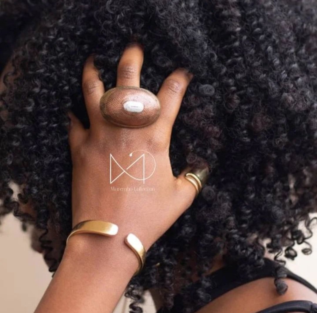 Sneak peek of the WAKANDA ensembles to celebrate the spirit of africanicity with pure copper and up cycled brass ! Handcrafted with love but it’s yet to get a name ,what would you call this ring ? . . . #affordablefashion #affordableluxury #uniquejewelry #blackexcellence