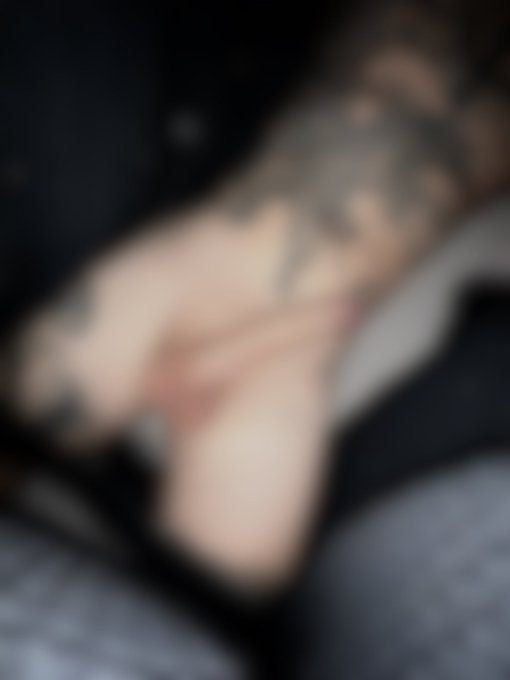 Join me under my covers on my FREE onlyfans , https://t.co/f77wKbezjm https://t.co/4lzl1Fycoe