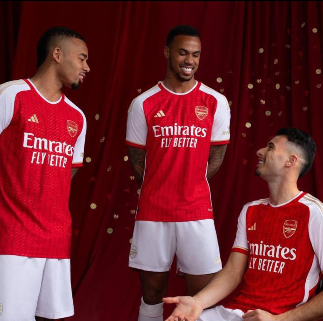 NEWLY UNVEILED Arsenal Homekit.

Your Ratings?😁😁