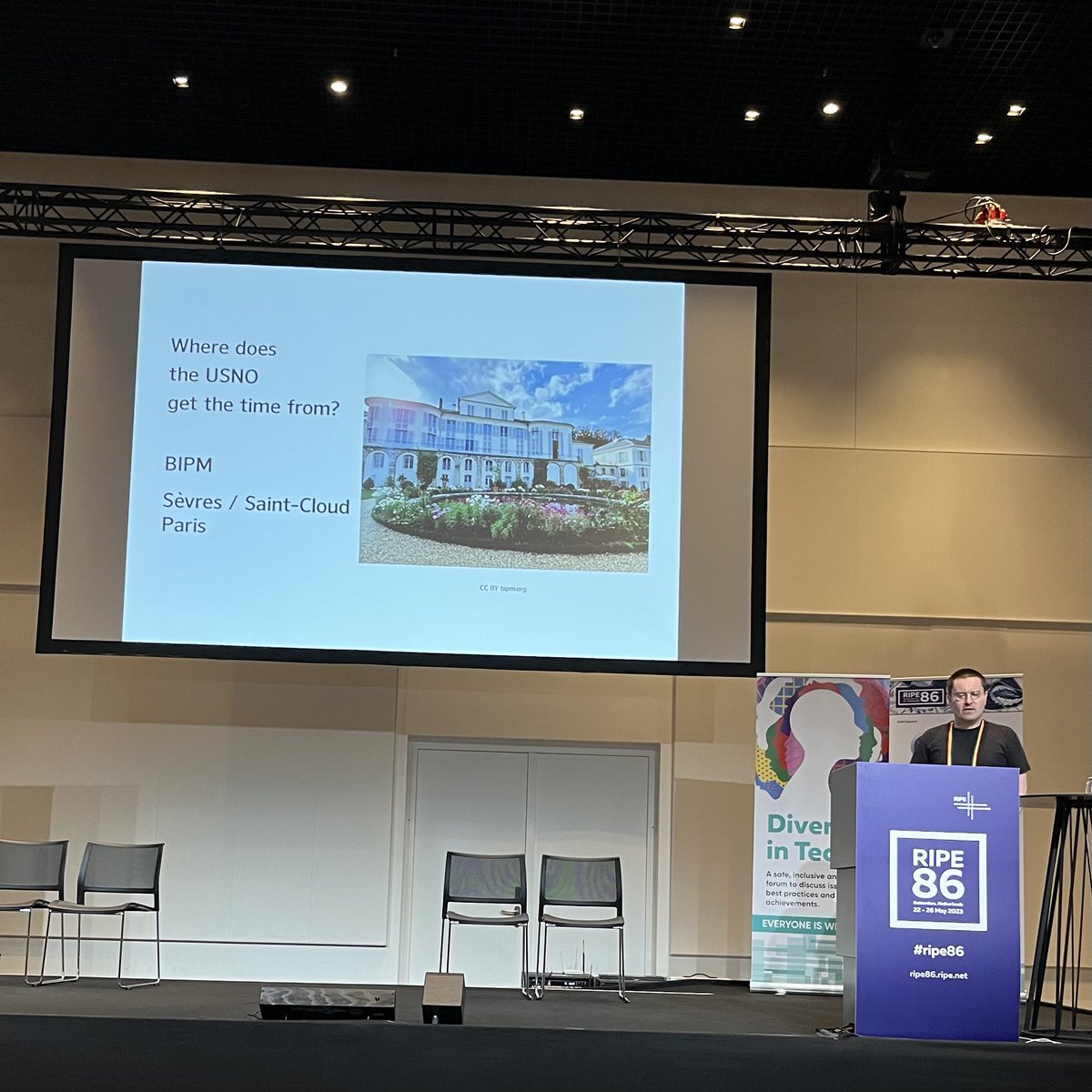 Dmitry Kohmanyuk tweet media