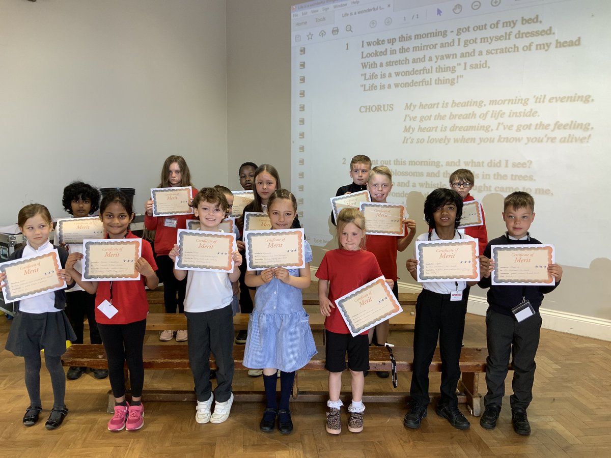 easterside_a's tweet photo. Well done to this week’s Super Students! #EastersideCelebrate #EastersideValues https://t.co/O2nGMSqAMz