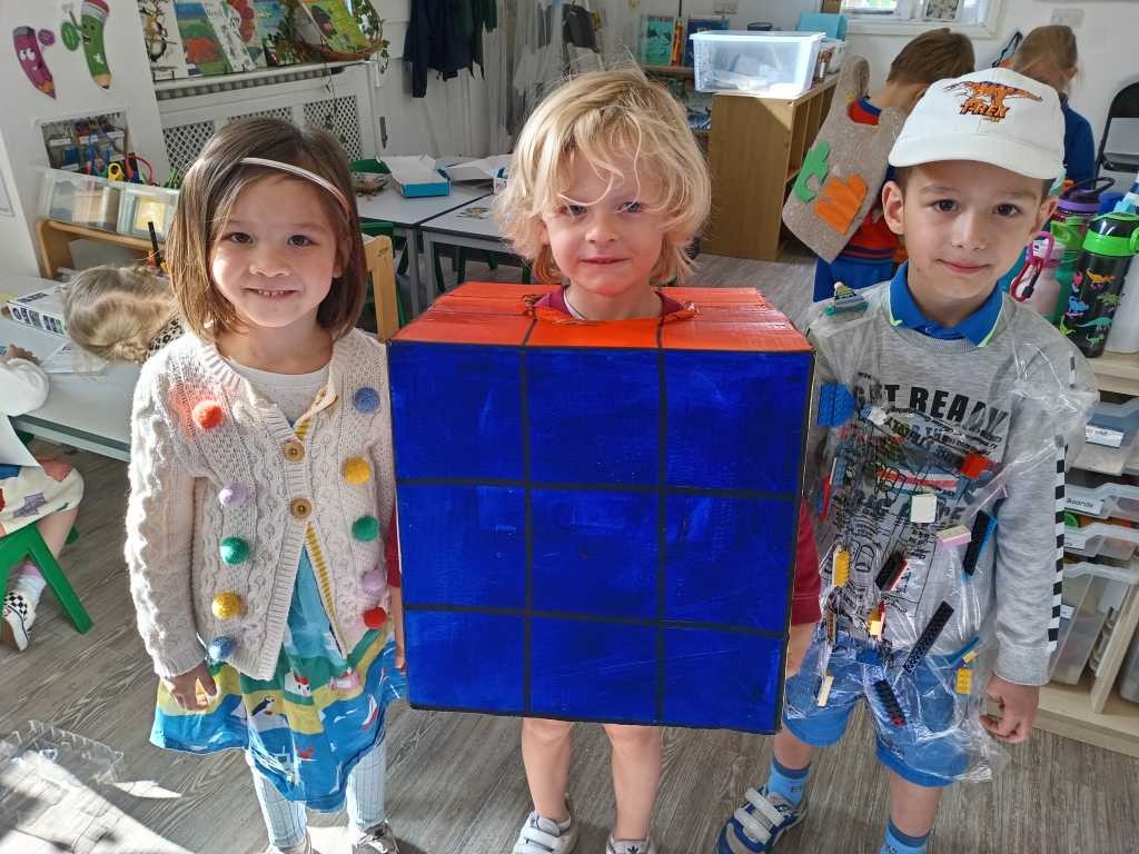 RPPS_Reception's tweet image. Our costumes are perfectly puzzling! #puzzleweek