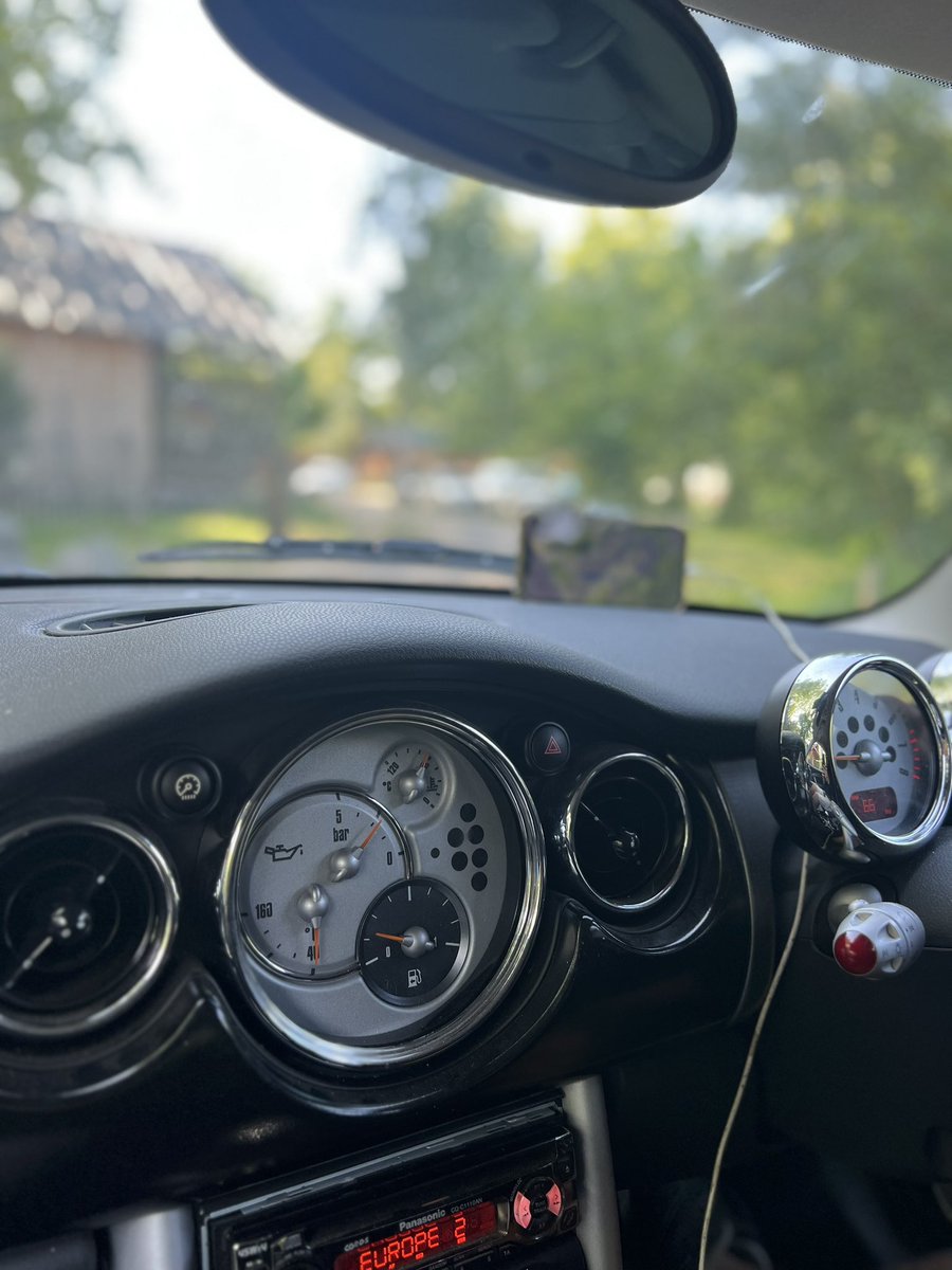scumrun's tweet image. Day 2! Lake Geneva here we come! 

Stay tuned for todays challenges. 🤫🤓

#scumrun #oftenimitatedneverduplicated #monacograndprix #happydayschildrenscharity #dostuffthatmatters #charity #carrally #bucketlist #monaco #fundraising