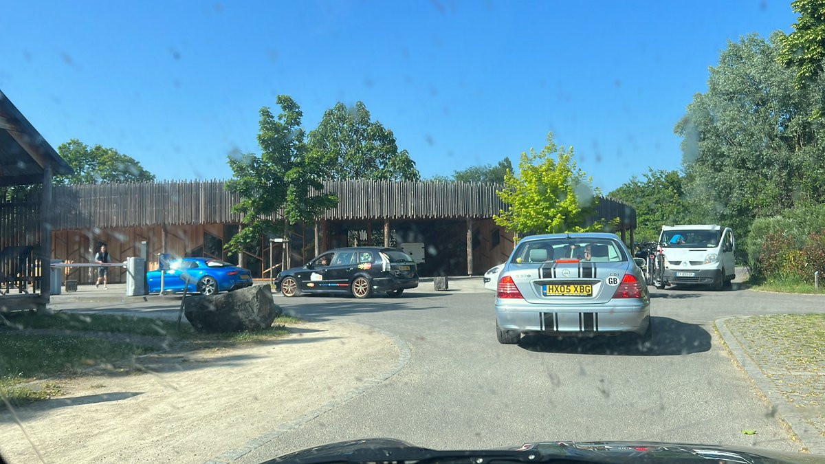 scumrun's tweet image. Day 2! Lake Geneva here we come! 

Stay tuned for todays challenges. 🤫🤓

#scumrun #oftenimitatedneverduplicated #monacograndprix #happydayschildrenscharity #dostuffthatmatters #charity #carrally #bucketlist #monaco #fundraising