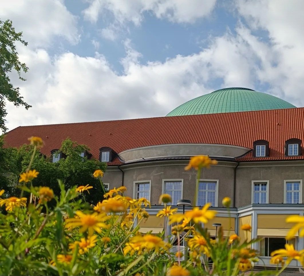 Mit bestem Wetter sind wir heute in den letzten #111BiblioCon-Tag gestartet.
