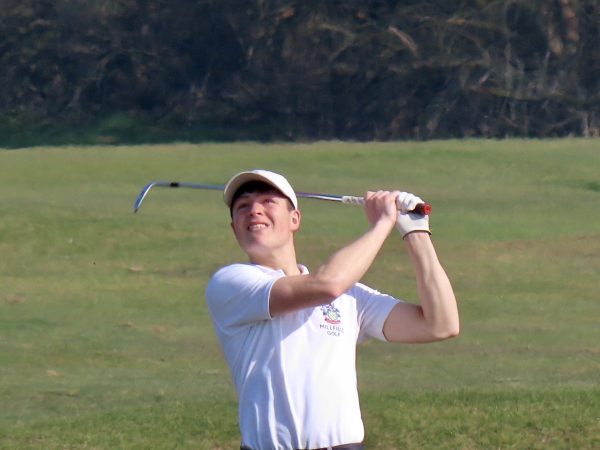 Play well Dylan, Thomas and OM’s, Dewi John and Joss Lerwill in the Welsh Open Youths Championship at Creigiau golf club #bebrilliant @MillfieldSport @MillfieldSenior @OMGolfing @omsociety @wales_golf @creigiaugolf