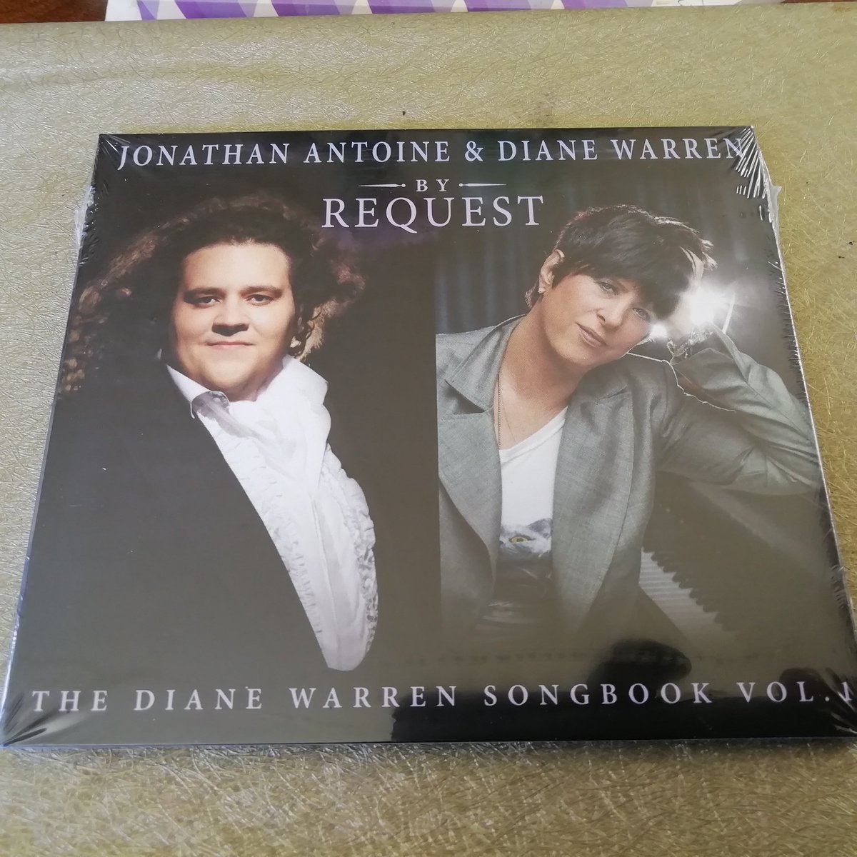 CarrolTina's tweet image. Playing #ByRequest #artistshare @JonAntoine @Diane_Warren @TheFantoines ❤️