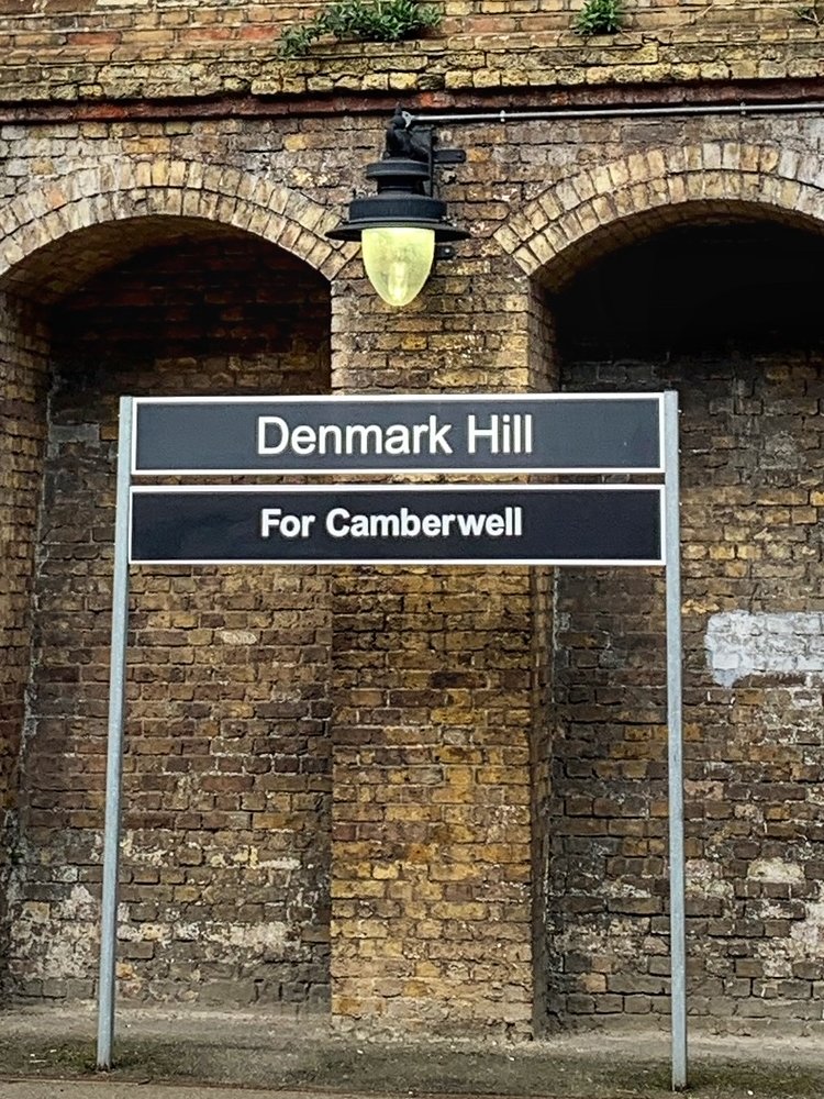 📢 Calling all Londoners! 🗳️ It's time to show your support for our very own Denmark Hill Station in the final of the #WorldCupOfStations! 🏆🚂 Spread the word and let's make our London station the champion of the world! 🌍💪 #WorldCupofStations