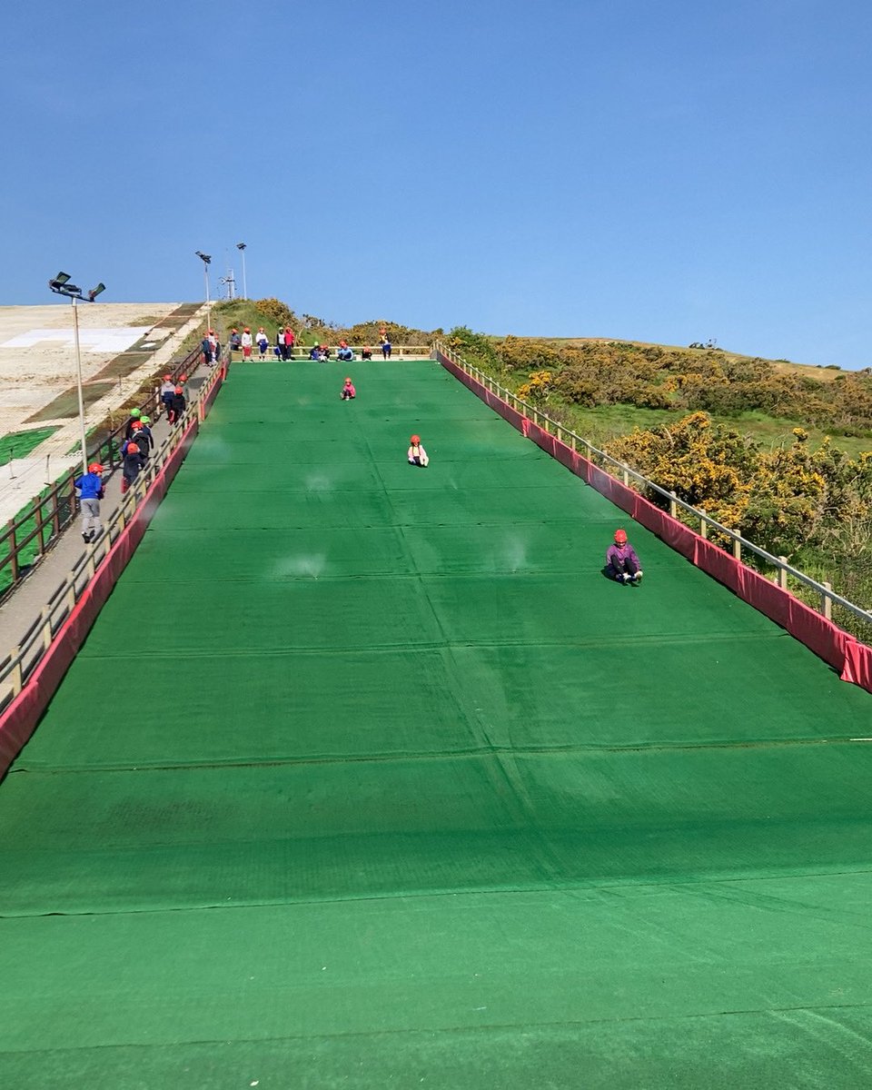 DanygraigP's tweet photo. Friday morning tobogganing ! #llangrannog #makingmemories #Year6F #lovinglife🫶🏻 https://t.co/ig7sG08t8W