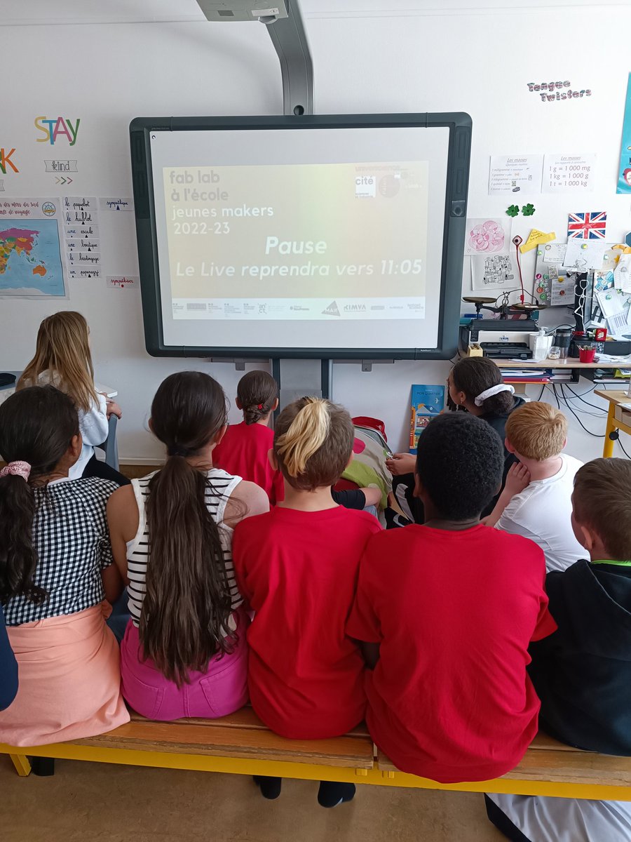 classedesmakers's tweet image. Nous sommes prêts pour le live #Jeunesmakers ! Notre travail sera présenté à 11h !
buff.ly/3LM6gth 
#fablabalecole