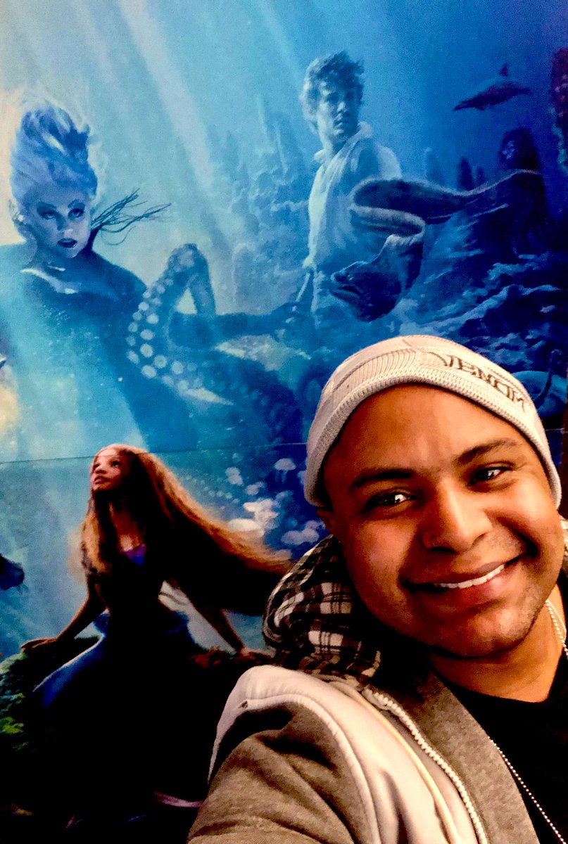 It was good… Changes to the original story, good ones; others not so much… but it was beautiful to see <a href="/HalleBailey/">Halle</a> and other black women and black men on screen! #blackisbeautiful #represented #THELITTLEMERMAID <a href="/DisneyStudios/">Walt Disney Studios</a> <a href="/Disney/">Disney</a> <a href="/DisneyPlus/">Disney+</a> 🧜🏾‍♀️🧜🏾‍♂️🏳️‍🌈🇧🇷<a href="/DisneyPlusBR/">Disney+ Brasil</a>