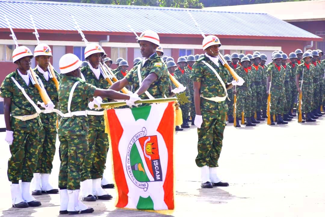 IngoMagazine's tweet image. Dans cette matinée du 26 mai 2023, le Président de la République du Burundi SE Evariste Ndayishimiye, a ouvert solennellement l&apos;Année Académique 2022-2023 à l&apos; #ISCAM. Les cérémonies ont été marquées par l&apos;incorporation définitive de la 52ème promotion et la passion de témoin…