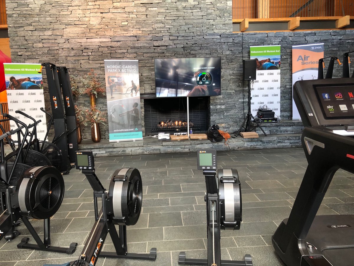 Activio's tweet image. Nu kör vi Workout Åre🏋🏼‍♀️🚴🏻‍♂️🧘🏻‍♀️ 
Sveriges roligaste och trevligaste konvent🤩🫶🏼

#WorkoutÅre #CopperhillMountainLodge #Träning #Hälsa #Gym #Fitness #Pulsträning #Watt_träning #FTP #Cykling #NordicCardioPark #Yoga #Löpning #HIIT #Running #BeYourPersonalBest