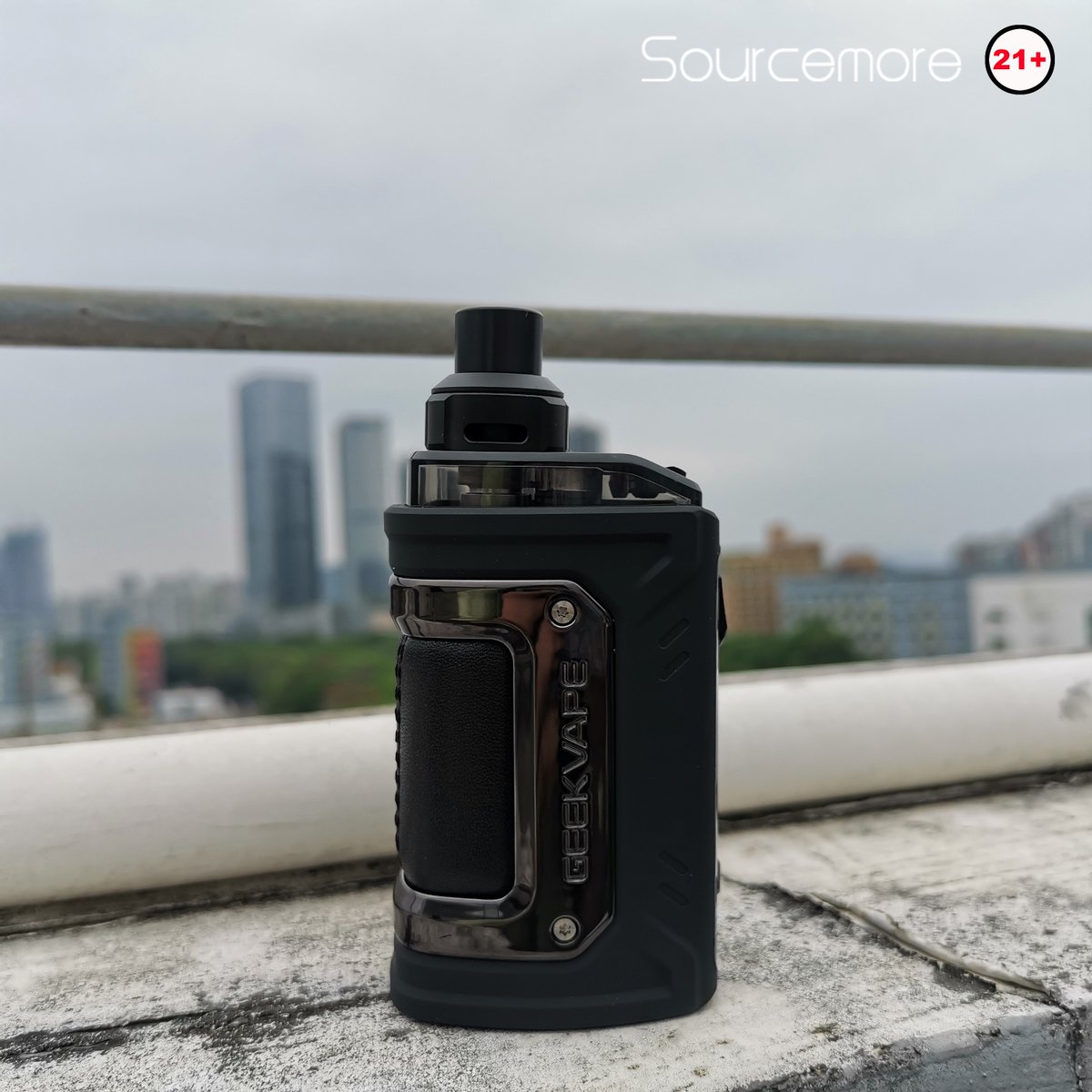 GeekVape H45 Classic Kit

IP68-rating water & dust resistance, as well as a higher level of shock resistance, together provides better protection in harsher environments.❤️

#sourcemore #sourcemoreofficial #geekvape #H45Classic
#vapetricks #instavape #vapecommunity #vaping