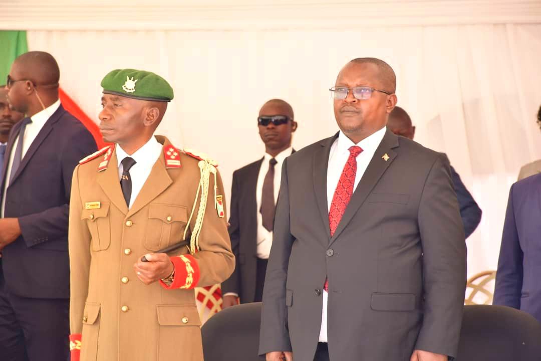 IngoMagazine's tweet image. Dans cette matinée du 26 mai 2023, le Président de la République du Burundi SE Evariste Ndayishimiye, a ouvert solennellement l&apos;Année Académique 2022-2023 à l&apos; #ISCAM. Les cérémonies ont été marquées par l&apos;incorporation définitive de la 52ème promotion et la passion de témoin…