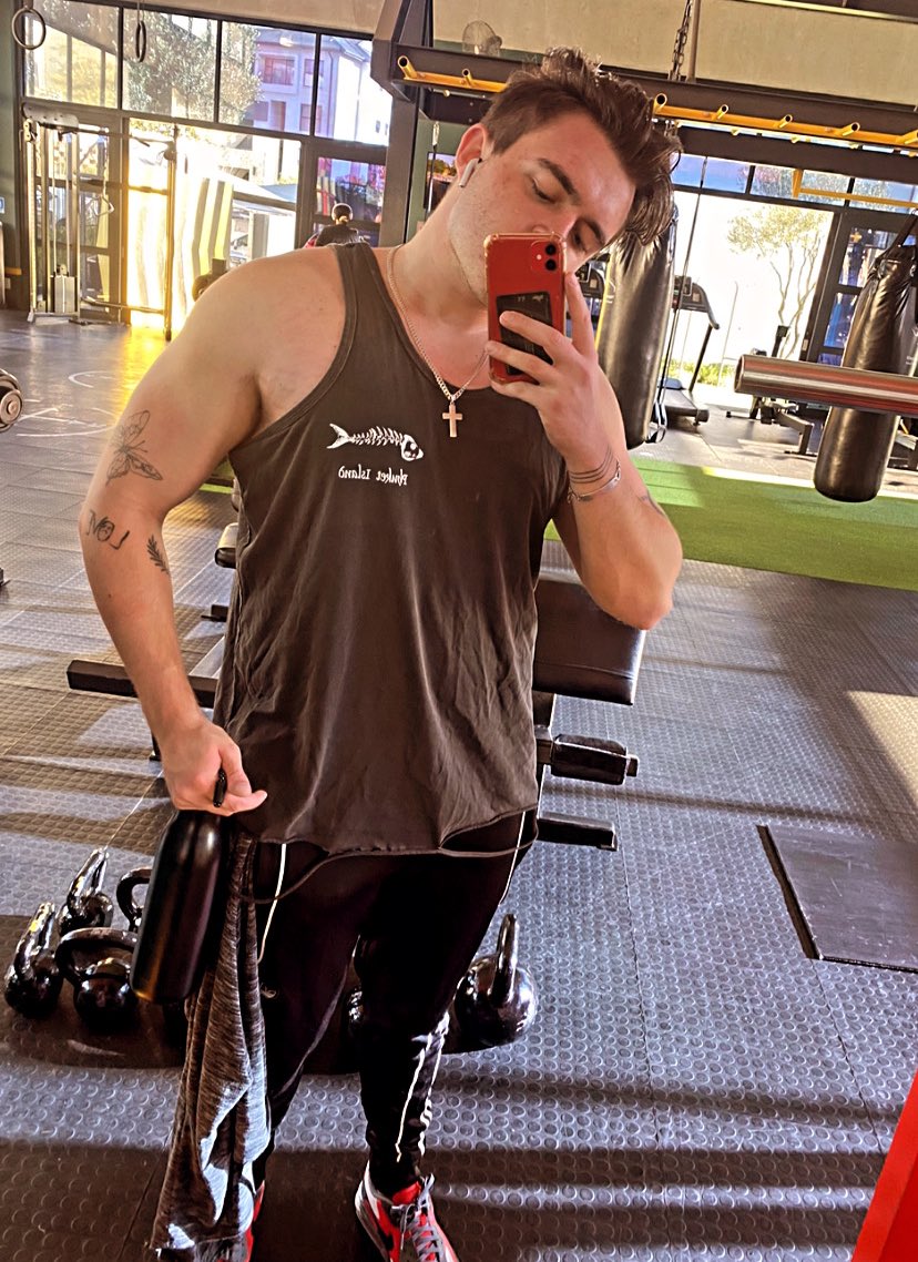 Digi (Delusional) tweet media