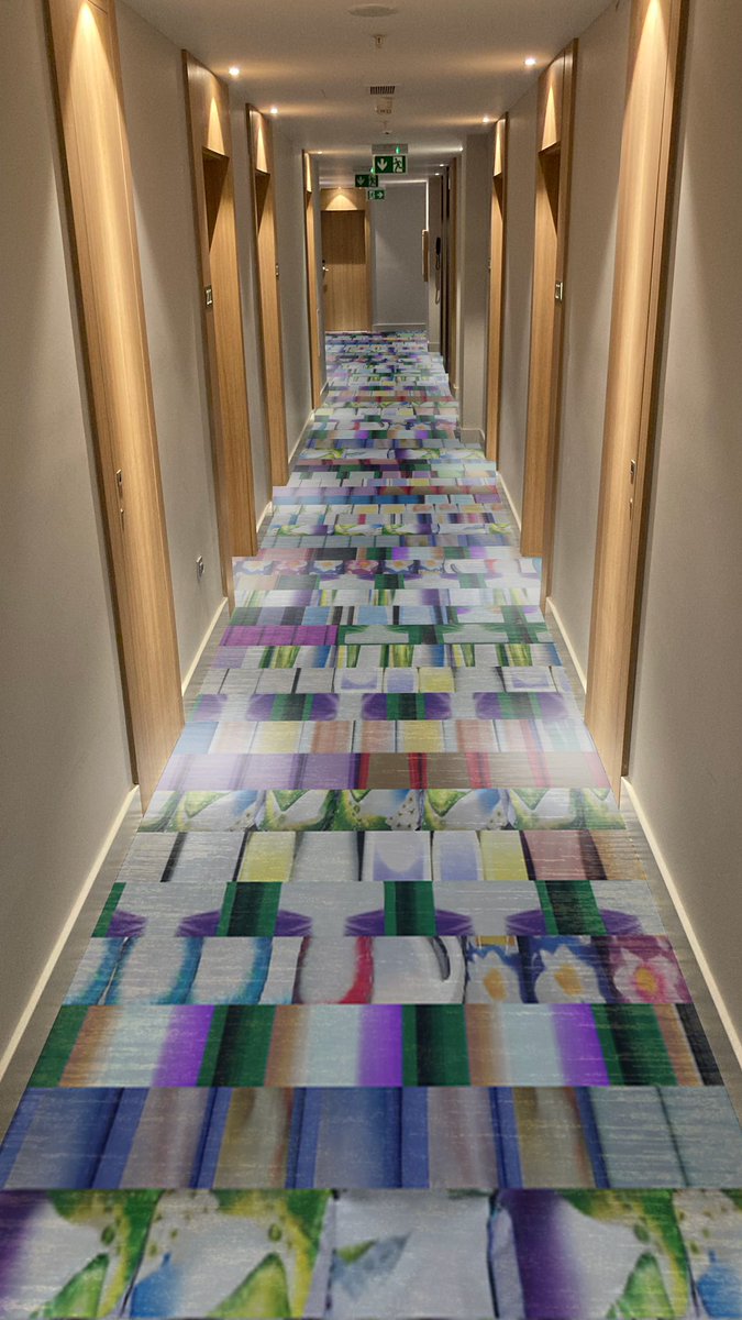 I also got the opportunity to show how the carpets in the hallways will look.

@deworkstudio 

#pattern #interior #exclusive #hotel #zlatibor #serbia #beautiful #lobby #foil #convenient #carpets #hallways #shelves #supermarket #patternart #supermarketart #art #illustration