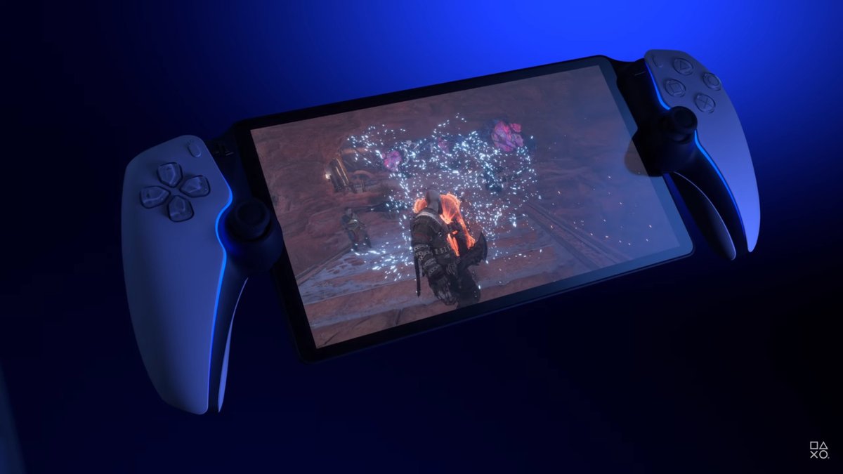 GamicsoftSEA's tweet photo. New PS5 accessories revealed: Handheld streaming device &amp; wireless earbuds #ProjectQ 

https://t.co/TlxHoyRFXp https://t.co/SrAIhyRpuF