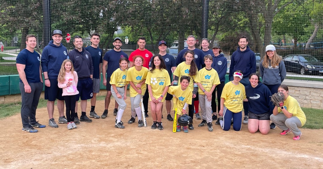 Last Friday, the Public Safety Department left their uniforms at the station and took to the ball field for a softball game against Glencoe Youth Services! They definitely lost... but had a great night out with the community! ❤️

#GlencoeIL #PublicSafety