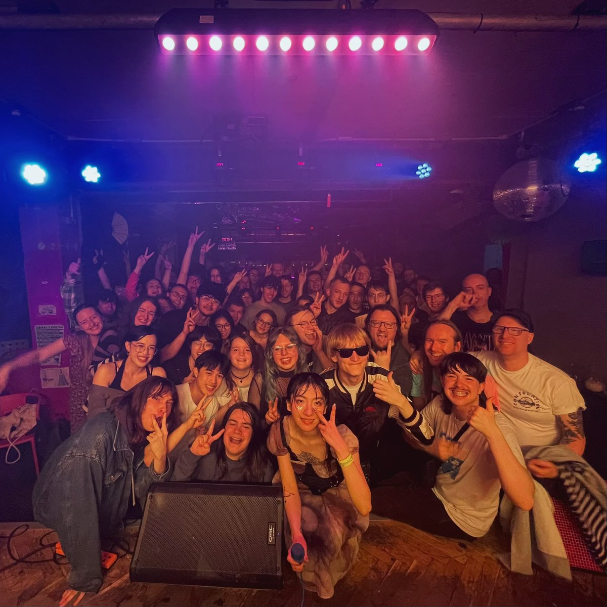 春ねむり HARU NEMURI (She/Her) (@haru_nemuri) on Twitter photo Last night I performed at <a href="/CobaltStudios_/">Cobalt Studios Ltd</a>, in Newcastel, England 🥀🤍 It’s the first day of my UK & Ireland tour, thank you so much for coming 🙏
昨晩はイングランドのニューカッスル、コバルトスタジオでライブでした🥀🤍UK&アイルランドツアーの初日、きてくれた方ありがとう🙏 Last night I performed at <a href="/CobaltStudios_/">Cobalt Studios Ltd</a>, in Newcastel, England 🥀🤍 It’s the first day of my UK & Ireland tour, thank you so much for coming 🙏
昨晩はイングランドのニューカッスル、コバルトスタジオでライブでした🥀🤍UK&アイルランドツアーの初日、きてくれた方ありがとう🙏