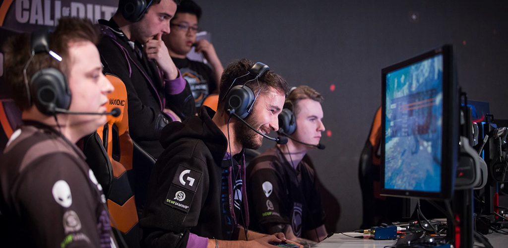 esport_guide's tweet photo. 🎮💬 La communication est cruciale dans l'e-sport ! 

💪 Découvrez les erreurs à éviter et les astuces pour réussir dans cet article.

🌟 #eSport #Communication #Conseils #Succès

📚 Lire l'article complet : 

https://t.co/4zhJOgWw2a https://t.co/v0rizHHXLp